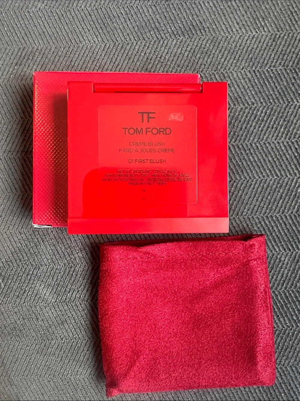 TOM FORD Cream Blush Compact in 01 First Blush